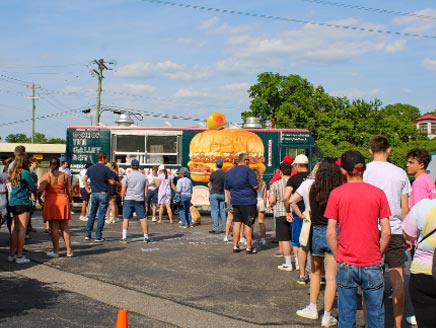 line of people at food truck